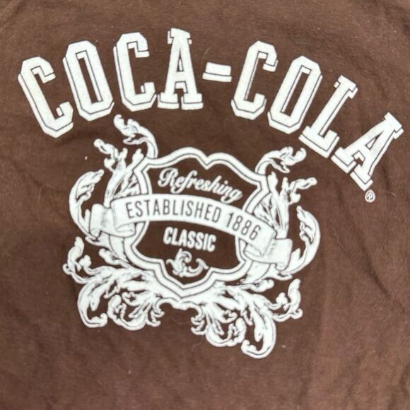 Vintage y2k Coca Cola retro graphic tee - Picture 5 of 5